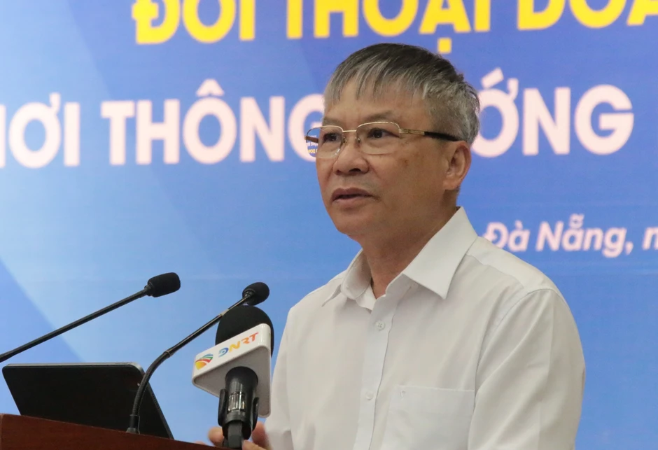Đà Nẵng đồng hành, hỗ trợ doanh nghiệp 'nhưng không buông lỏng, dung túng' Đà Nẵng đồng hành, hỗ trợ doanh nghiệp 'nhưng không buông lỏng, dung túng'