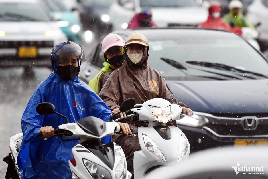Dự báo thời tiết 10/7/2026: Miền Bắc còn mưa giông, Trung Bộ nắng nóng Dự báo thời tiết 10/7/2026: Miền Bắc còn mưa giông, Trung Bộ nắng nóng