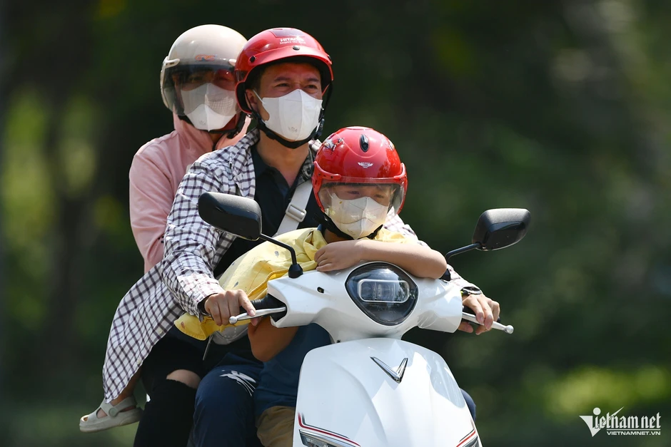 Dự báo thời tiết 13/5/2026: Nắng nóng lan ra miền Bắc, Trung Bộ như 'chảo lửa' Dự báo thời tiết 13/5/2026: Nắng nóng lan ra miền Bắc, Trung Bộ như 'chảo lửa'