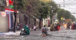 Dự báo thời tiết 19/10/2026: TPHCM mưa lớn cục bộ, Hà Nội vẫn nắng mạnh