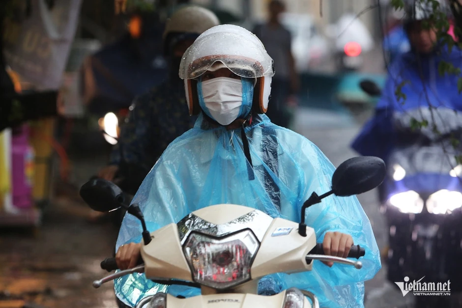 Dự báo thời tiết 23/4/2026: Không khí lạnh gây mưa giông, miền Bắc giảm liền 7 độ Dự báo thời tiết 23/4/2026: Không khí lạnh gây mưa giông, miền Bắc giảm liền 7 độ