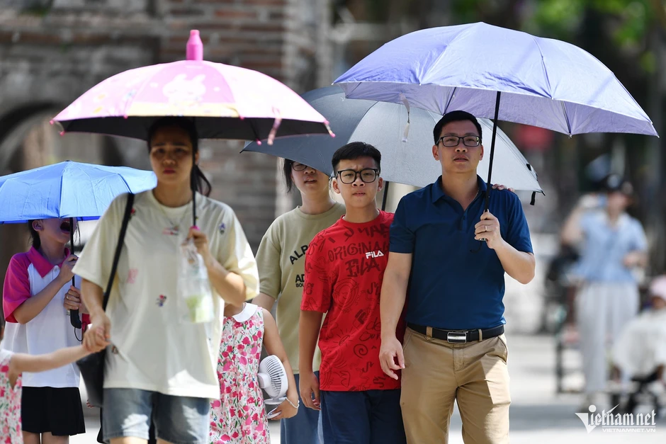 Dự báo thời tiết 23/6/2026: Nắng nóng mở rộng khắp miền Bắc, Hà Nội 37 độ Dự báo thời tiết 23/6/2026: Nắng nóng mở rộng khắp miền Bắc, Hà Nội 37 độ