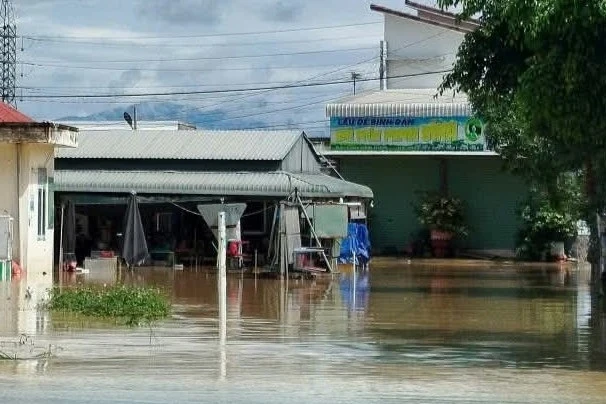 El Nino rất mạnh, TPHCM và Nam Bộ liên tiếp hứng mưa lớn dồn dập có bất thường? El Nino rất mạnh, TPHCM và Nam Bộ liên tiếp hứng mưa lớn dồn dập có bất thường?