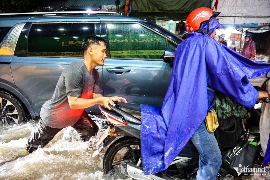 El Nino rất mạnh, TPHCM và Nam Bộ liên tiếp hứng mưa lớn dồn dập có bất thường? El Nino rất mạnh, TPHCM và Nam Bộ liên tiếp hứng mưa lớn dồn dập có bất thường?