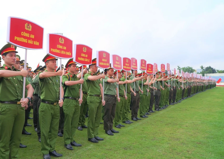Gần 1.600 chiến sĩ Công an thành phố Đà Nẵng tranh tài tại hội thao Khỏe vì an ninh Tổ quốc Gần 1.600 chiến sĩ Công an thành phố Đà Nẵng tranh tài tại hội thao Khỏe vì an ninh Tổ quốc