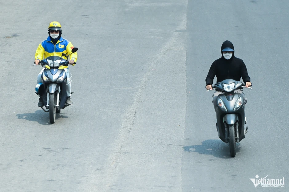 Hà Nội ghi nhận nhiệt độ cao nhất cả nước, miền Bắc còn nắng nóng kéo dài Hà Nội ghi nhận nhiệt độ cao nhất cả nước, miền Bắc còn nắng nóng kéo dài