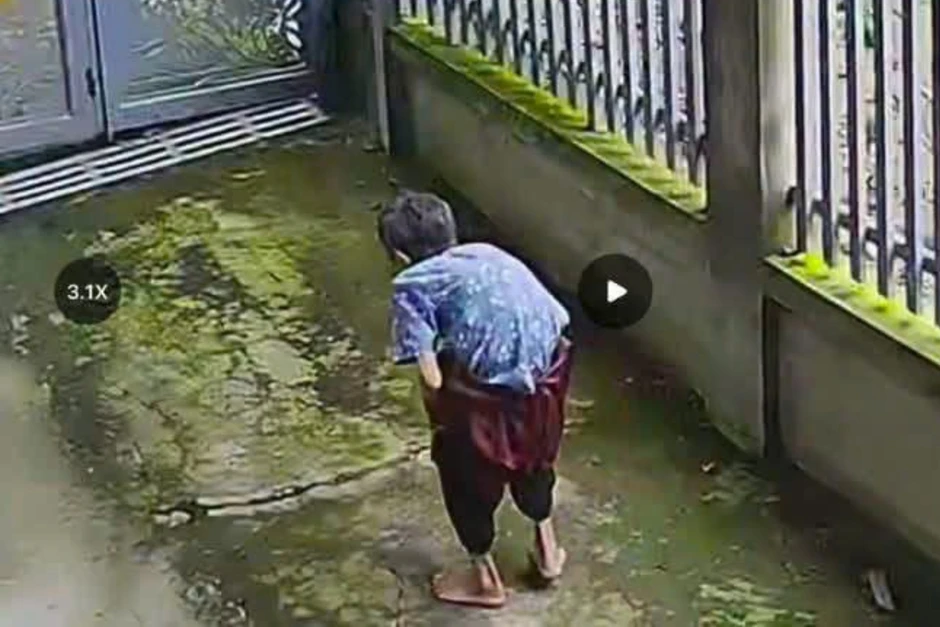 Hàng trăm người tìm kiếm cụ bà 89 tuổi ở Đồng Nai Hàng trăm người tìm kiếm cụ bà 89 tuổi ở Đồng Nai