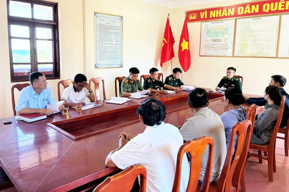 Không thực hiện báo cáo vị trí về bờ 6 giờ/lần, 2 tàu cá bị xử phạt Không thực hiện báo cáo vị trí về bờ 6 giờ/lần, 2 tàu cá bị xử phạt