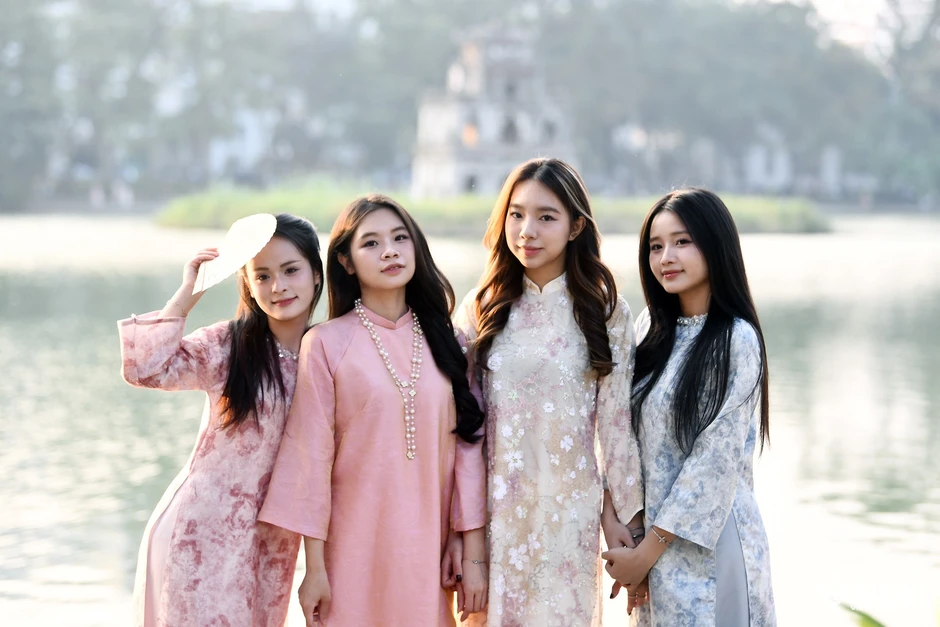 Miền Bắc nắng rải rác ngày 8/3 trước khi lại đón không khí lạnh Miền Bắc nắng rải rác ngày 8/3 trước khi lại đón không khí lạnh