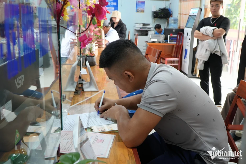 Mô hình 'Ngày thứ 6 không hẹn' ở một xã khiến người dân bất ngờ vì sự thuận tiện Mô hình 'Ngày thứ 6 không hẹn' ở một xã khiến người dân bất ngờ vì sự thuận tiện