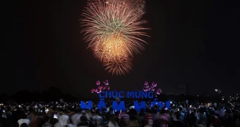 Năm 2027 có thể nghỉ Tết 10 ngày, Quốc khánh 4 ngày?