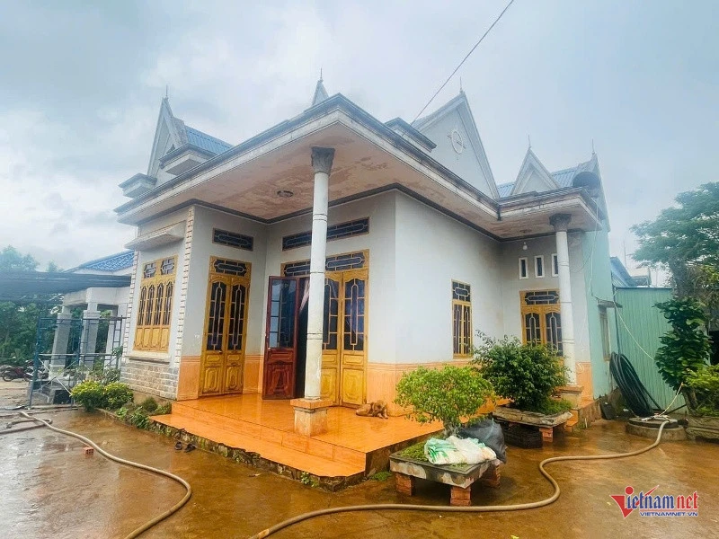 Người vỡ mộng sau vượt biên trái phép: 'Giờ cho tiền tôi cũng không đi nữa' Người vỡ mộng sau vượt biên trái phép: 'Giờ cho tiền tôi cũng không đi nữa'