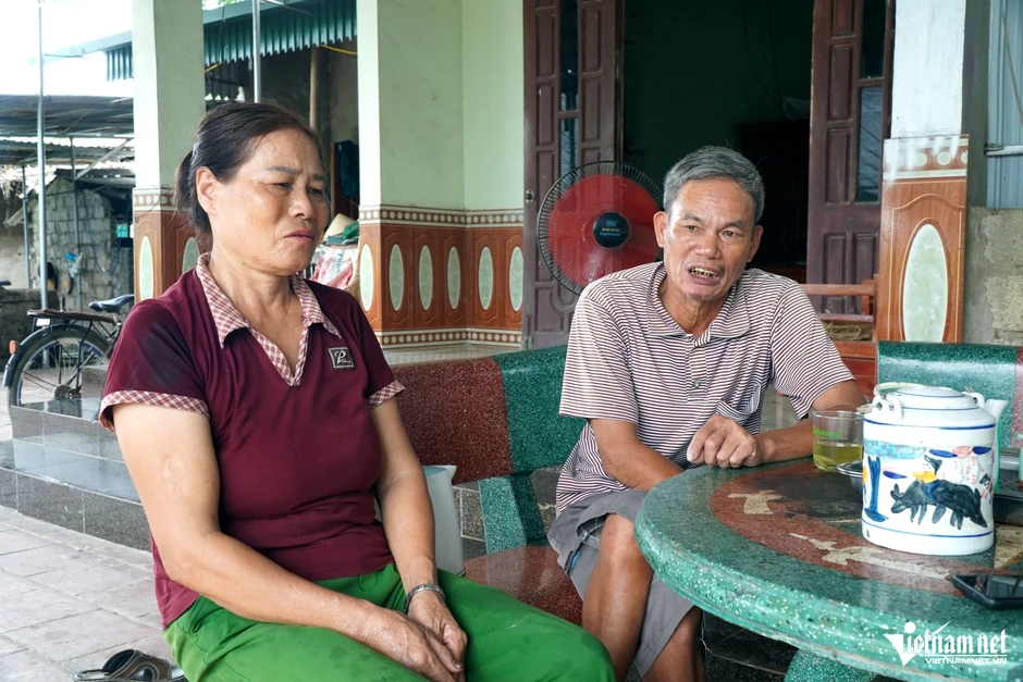 Nhận cuộc gọi sau 3 năm chực chờ, gia đình liệt sĩ hạnh phúc không nói nên lời Nhận cuộc gọi sau 3 năm chực chờ, gia đình liệt sĩ hạnh phúc không nói nên lời
