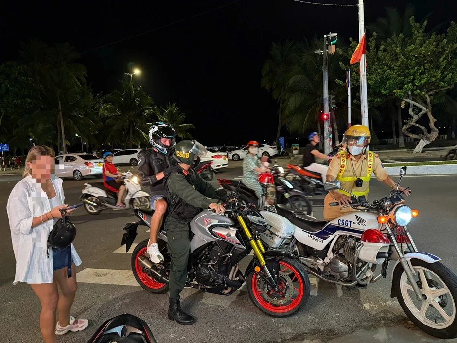 Siết quản lý người nước ngoài thuê xe sau vụ người Nga gây tai nạn chết người Siết quản lý người nước ngoài thuê xe sau vụ người Nga gây tai nạn chết người