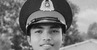 Thăng quân hàm đặc cách cho chiến sĩ cứu sống 2 người bị điện giật