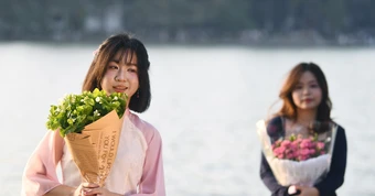 Thời tiết Hà Nội đón chuỗi ngày 'đẹp hiếm hoi', rồi không khí lạnh lại tràn về