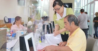 Từ 1.7, cán bộ xã già yếu đã nghỉ việc được tăng 8% trợ cấp hằng tháng