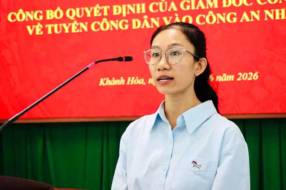 Vợ thiếu tá hy sinh được tuyển vào ngành công an: ‘Tôi muốn tiếp nối màu áo của chồng’ Vợ thiếu tá hy sinh được tuyển vào ngành công an: ‘Tôi muốn tiếp nối màu áo của chồng’
