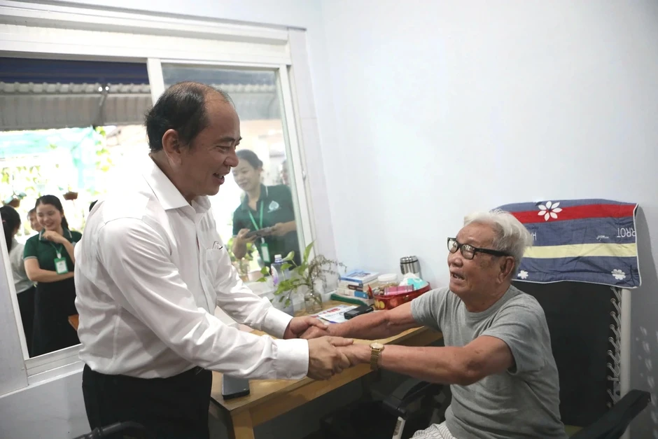 Xây dựng hệ sinh thái chăm sóc người cao tuổi toàn diện, bền vững Xây dựng hệ sinh thái chăm sóc người cao tuổi toàn diện, bền vững