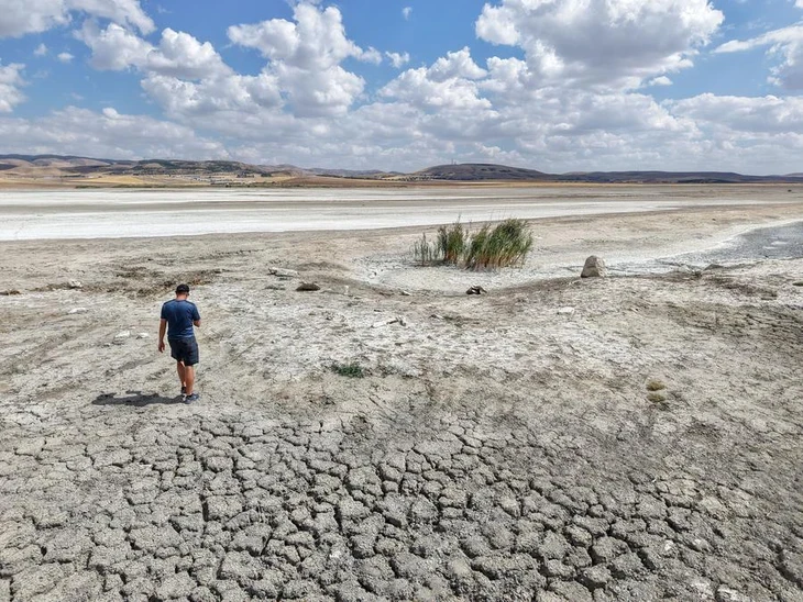 El Niño, La Niña có thể đang âm thầm 'cứu' thế giới khỏi hạn hán toàn cầu El Niño, La Niña có thể đang âm thầm 'cứu' thế giới khỏi hạn hán toàn cầu