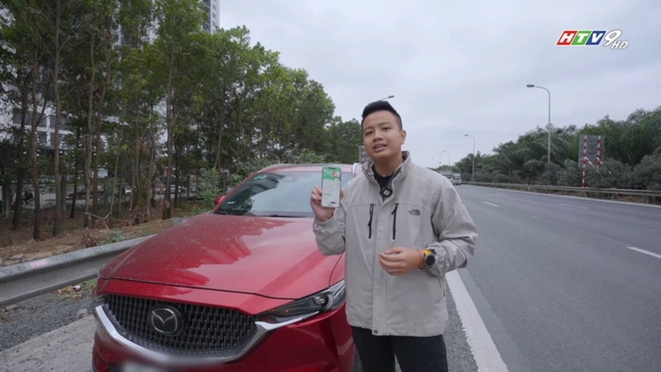 Gọi cứu hộ VETC trên cao tốc: 'Cân' cả xe điện nặng như VF 9, xe sang khóa bánh, mất số Gọi cứu hộ VETC trên cao tốc: 'Cân' cả xe điện nặng như VF 9, xe sang khóa bánh, mất số