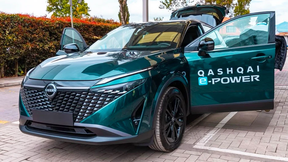 Kỷ lục Guinness: Mẫu xe Nhật đi được 2.000 km không cần tiếp nhiên liệu Kỷ lục Guinness: Mẫu xe Nhật đi được 2.000 km không cần tiếp nhiên liệu
