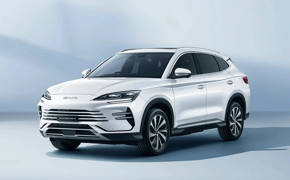 Loạt SUV hybrid 'ăn xăng như ngửi', lợi thế giữa thời giá xăng tăng cao Loạt SUV hybrid 'ăn xăng như ngửi', lợi thế giữa thời giá xăng tăng cao