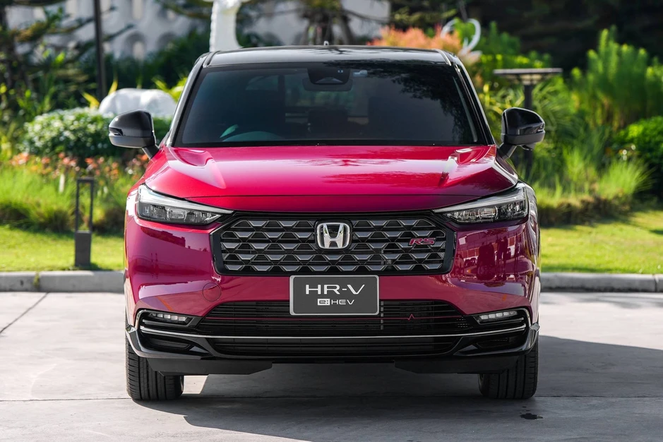 Loạt SUV hybrid 'ăn xăng như ngửi', lợi thế giữa thời giá xăng tăng cao Loạt SUV hybrid 'ăn xăng như ngửi', lợi thế giữa thời giá xăng tăng cao