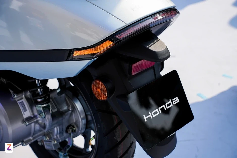 'Nín thở' chờ giá Honda UC3 'Nín thở' chờ giá Honda UC3