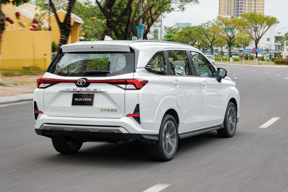 Top 10 xe bán chạy tháng 4: VinFast Limo Green dẫn đầu, Toyota Veloz gây bất ngờ Top 10 xe bán chạy tháng 4: VinFast Limo Green dẫn đầu, Toyota Veloz gây bất ngờ
