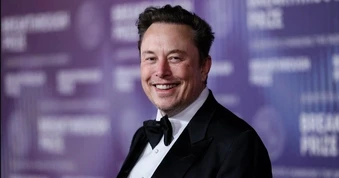 “Lời thách thức” của tỷ phú Elon Musk gửi tới giới làm phim