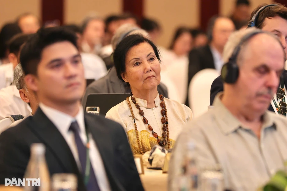 "Minh tinh màn bạc" thập niên 70 Kiều Chinh tranh giải Phim châu Á xuất sắc "Minh tinh màn bạc" thập niên 70 Kiều Chinh tranh giải Phim châu Á xuất sắc