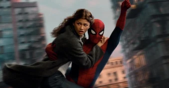 "Spider-Man 4" vượt doanh thu 1 tỷ USD, được giới phê bình đánh giá ra sao?