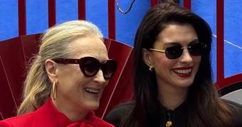 Anne Hathaway và Meryl Streep khởi động tour quảng bá The Devil Wears Prada 2