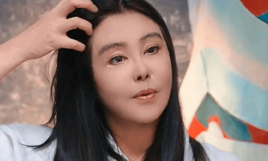 Biểu tượng sắc đẹp Vương Tổ Hiền nói lý do rời showbiz từ 22 năm trước