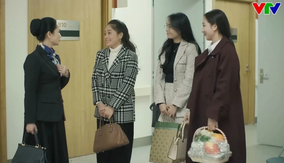 Bước Chân Vào Đời làm ăn cẩu thả, nhìn Mạnh Trường mà tức cay mắt Bước Chân Vào Đời làm ăn cẩu thả, nhìn Mạnh Trường mà tức cay mắt