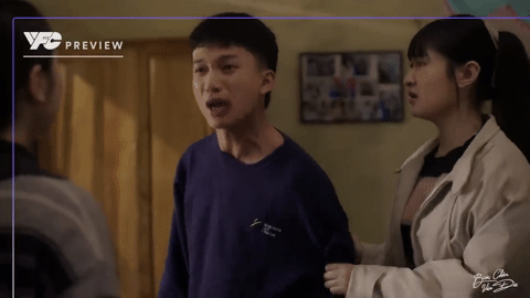 'Bước chân vào đời' tập 5: Thương quá sốc vì thái độ hỗn láo của em trai 'Bước chân vào đời' tập 5: Thương quá sốc vì thái độ hỗn láo của em trai