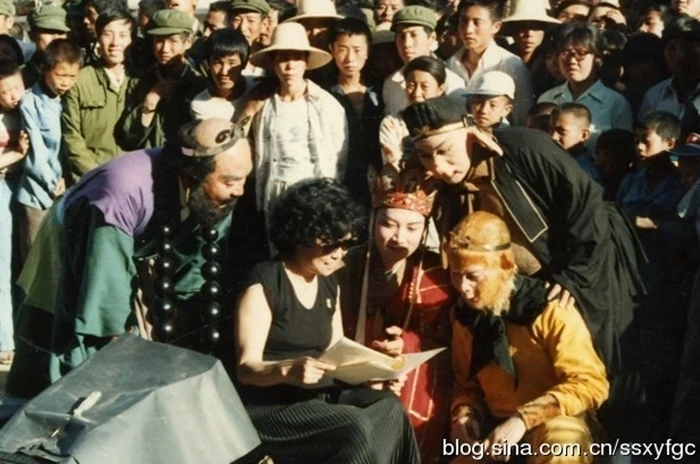 Cả đoàn phim ăn chay theo Tôn Ngộ Không: Hậu trường ít người biết của Tây Du Ký Cả đoàn phim ăn chay theo Tôn Ngộ Không: Hậu trường ít người biết của Tây Du Ký