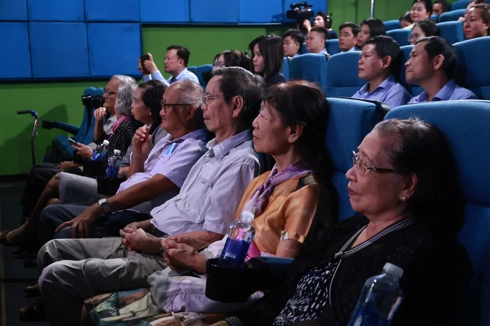 Chuyện kể về 21 con đường Hồ Chí Minh tại Ý lên phim tài liệu Chuyện kể về 21 con đường Hồ Chí Minh tại Ý lên phim tài liệu