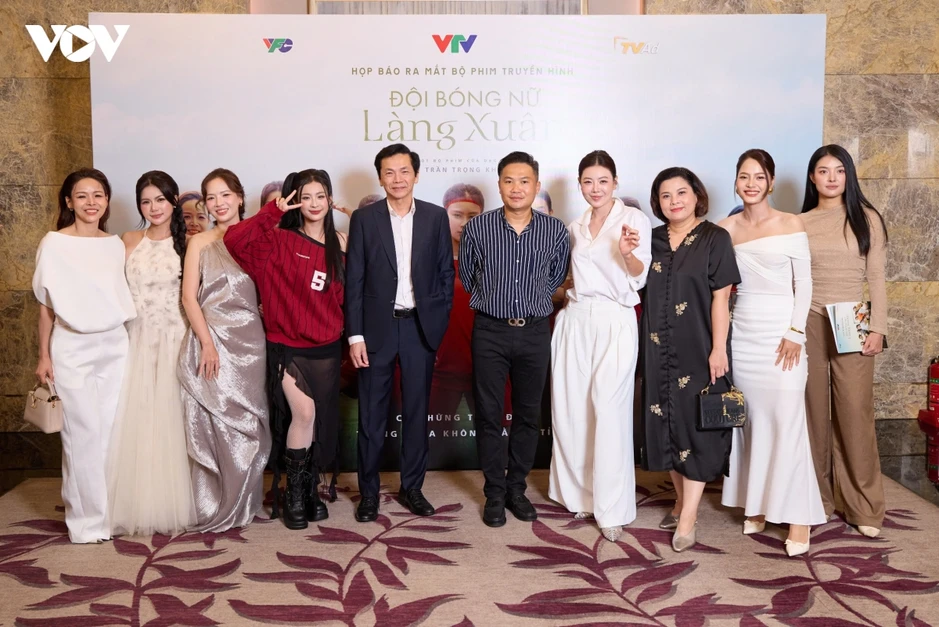 Đan Lê, Thanh Hương làm nữ cầu thủ bóng đá trong phim mới trên VTV Đan Lê, Thanh Hương làm nữ cầu thủ bóng đá trong phim mới trên VTV