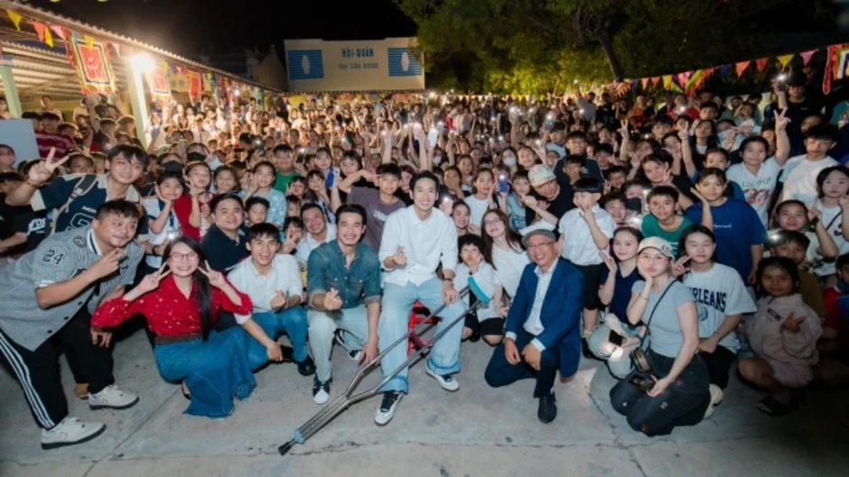 Đạo diễn Em chưa 18: 'Tôi mất một căn nhà vì làm phim lỗ'