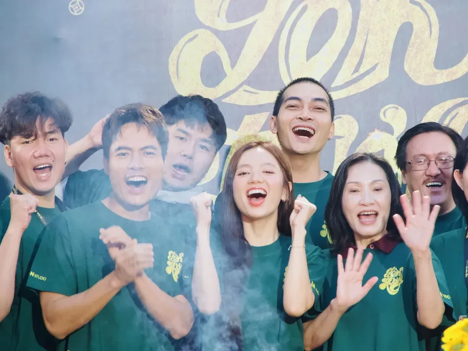 Đạo diễn Khương Ngọc 3 lần liên tiếp mời Hồng Đào đóng chính phim điện ảnh Đạo diễn Khương Ngọc 3 lần liên tiếp mời Hồng Đào đóng chính phim điện ảnh