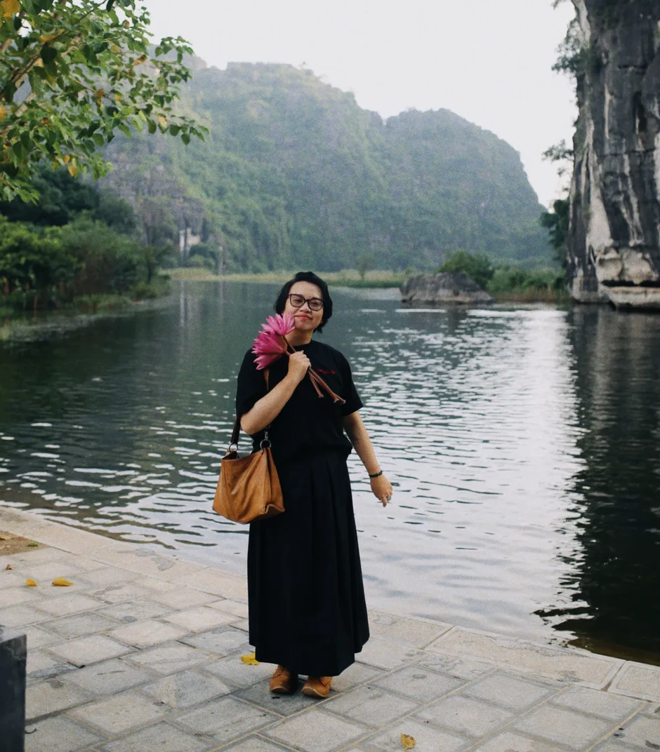 Đạo diễn Lan Nguyên: Càng đi xa, càng biết rõ mình là ai Đạo diễn Lan Nguyên: Càng đi xa, càng biết rõ mình là ai