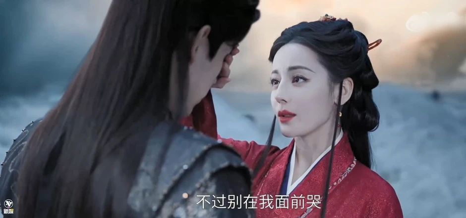 Địch Lệ Nhiệt Ba có 22 bạn trai cũng không ai phản đối Địch Lệ Nhiệt Ba có 22 bạn trai cũng không ai phản đối
