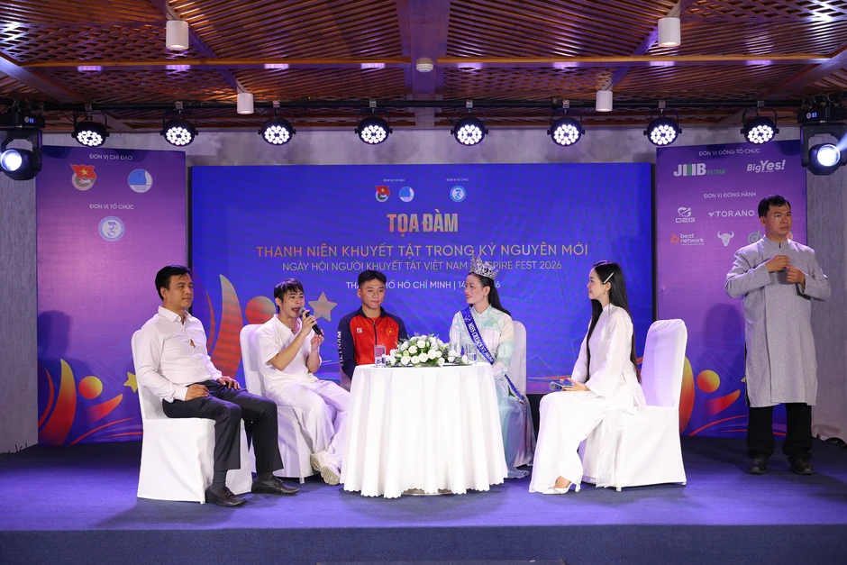 Diễn viên Đinh Viết Tường làm Ủy viên Hội Liên hiệp Thanh niên Việt Nam Diễn viên Đinh Viết Tường làm Ủy viên Hội Liên hiệp Thanh niên Việt Nam