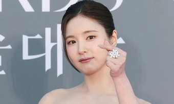 Diễn viên Hàn bị phản ứng khi thắng Baeksang