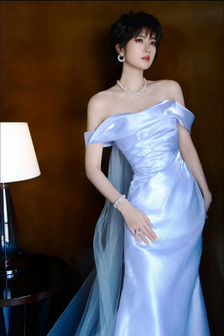 Diêu An Na giàu nhất showbiz, không ai dám coi thường Diêu An Na giàu nhất showbiz, không ai dám coi thường