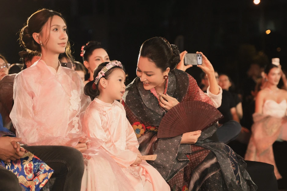 Đỗ Thị Hải Yến trở lại điện ảnh, xuất hiện cùng con gái và chồng doanh nhân Đỗ Thị Hải Yến trở lại điện ảnh, xuất hiện cùng con gái và chồng doanh nhân