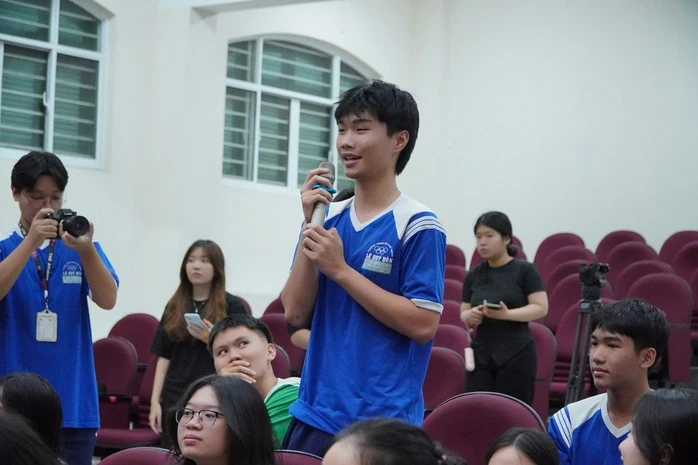 Dư âm giao lưu trước thềm Liên hoan phim ngắn TP HCM 2026, để lại nhiều cảm xúc Dư âm giao lưu trước thềm Liên hoan phim ngắn TP HCM 2026, để lại nhiều cảm xúc