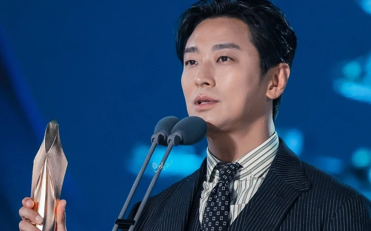 'Dưới bóng điện hạ' thống trị đề cử Baeksang 2026 'Dưới bóng điện hạ' thống trị đề cử Baeksang 2026